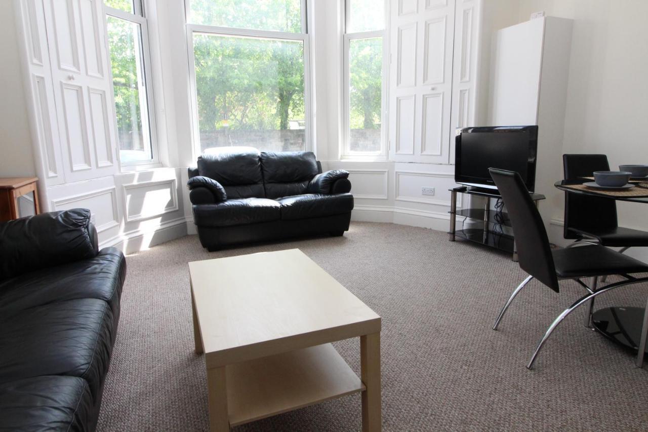 Central Two Bedroom Victorian Apartment With Free Parking Edimburgo Esterno foto