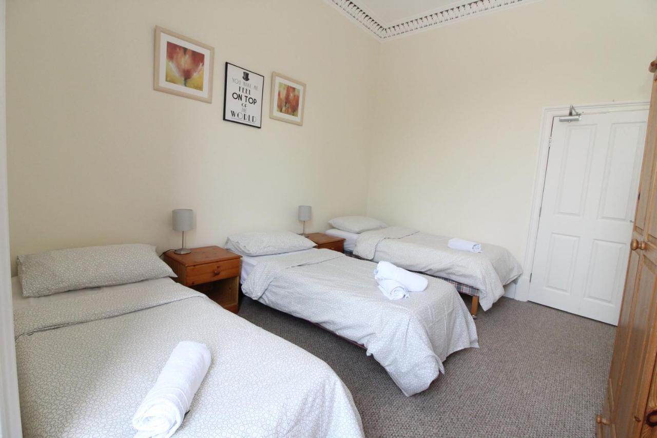 Central Two Bedroom Victorian Apartment With Free Parking Edimburgo Esterno foto